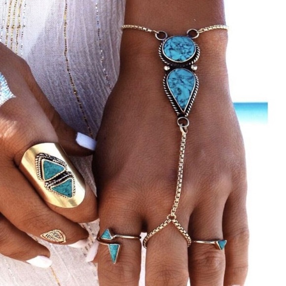 Kar’s Boutique Jewelry - Boho Turquoise Bracelet